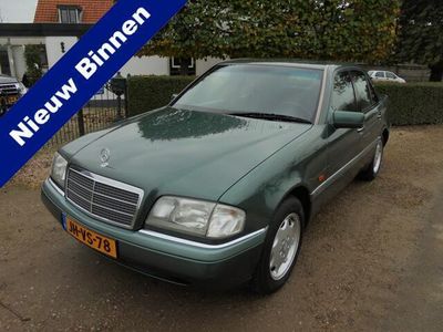 Mercedes C180