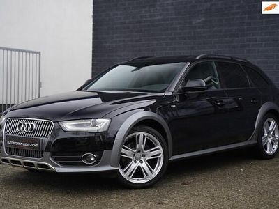 Zwart (metallic) Occasion 2013 Audi A4 Allroad S-Line Stationwagen | € 15.950