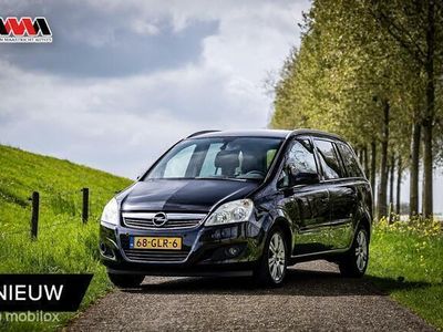 tweedehands Opel Zafira 1.8 Executive | Leer | PDC | Trekhaak | Velgen