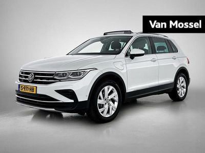 Wit Gebruikt 2022 VW Tiguan Elegance SUV | € 34.900 (Eerlijke prijs)