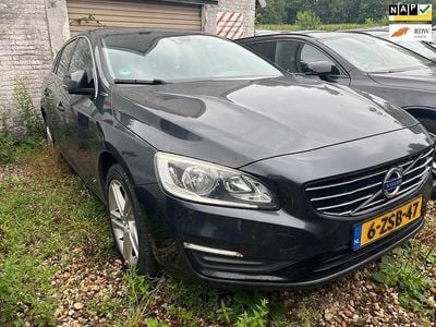 Gebruikt 2015 Volvo V60 Momentum Stationwagen | € 4.950 (Goede deal)