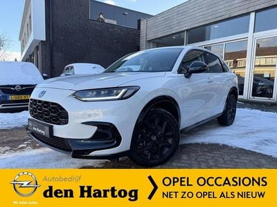 Wit (metallic) Occasion 2025 Honda ZR-V Sport SUV | € 38.900