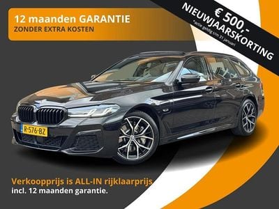 Zwart Gebruikt 2022 BMW 530 M Sport Stationwagen | € 41.400 (Eerlijke prijs)