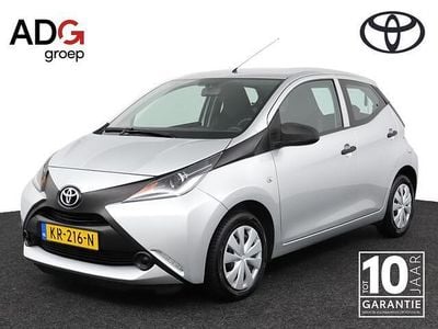 Grijs Occasion 2016 Toyota Aygo Hatchback | € 6.450 (Eerlijke prijs)