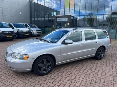 tweedehands Volvo V70 D5 Automaat - 297,000 km