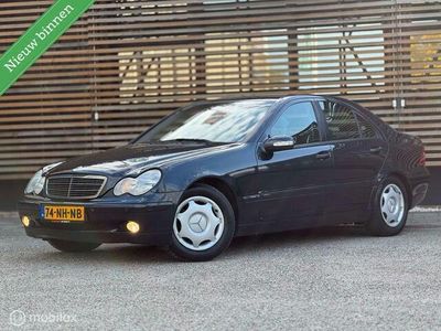 Mercedes C200