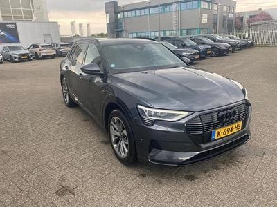 Occasion 2020 Audi e-tron Business SUV | € 14.950 (Goede deal)