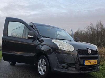 Zwart Gebruikt 2012 Fiat Doblò MPV | € 4.400 (Eerlijke prijs)