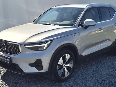 Zilver Gebruikt 2022 Volvo XC40 Plus SUV | € 35.990 (Eerlijke prijs)