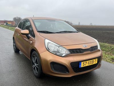 tweedehands Kia Rio 1.2 CVVT Comfort Pack / Airco / LMV / NAP!