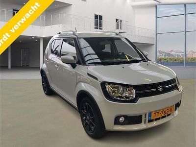 Wit (metallic) Occasion 2018 Suzuki Ignis Hatchback | € 15.999 (Iets duurder)
