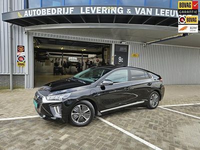 tweedehands Hyundai Ioniq 1.6 GDi PHEV Premium Design Sky Navigatie/ Rijklaar prijs!