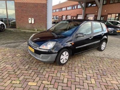 tweedehands Ford Fiesta 1.3-8V Cool & Sound Nw APK! Airco!