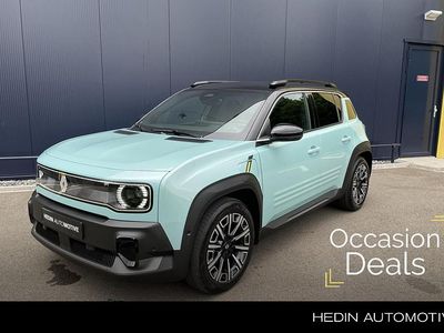 Blauw Occasion 2025 Renault R4 Iconic SUV | € 33.895 (Eerlijke prijs)
