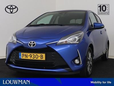Blauw (metallic) Occasion 2017 Toyota Yaris Design Hatchback | € 12.800 (Eerlijke prijs)