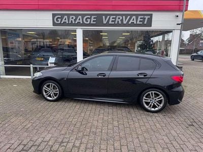 Hatchback Gebruikt 2019 BMW 118 Executive Hatchback | € 19.950 (Eerlijke prijs)