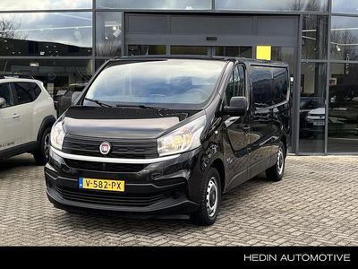 Zwart Occasion 2018 Renault Trafic Basis MPV | € 9.950 (Super prijs)
