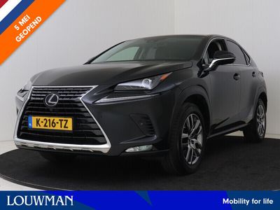 Lexus NX300h