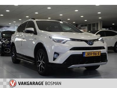 Wit Occasion 2017 Toyota RAV4 Style SUV | € 24.750 (Duur)