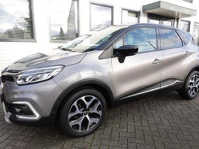 Grijs (metallic) Occasion 2019 Renault Captur Bose Edition SUV | € 11.950 (Eerlijke prijs)