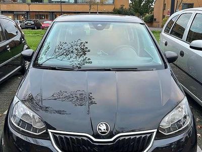 Zwart Gebruikt 2020 Skoda Citigo-e IV Ambition Hatchback | € 11.950