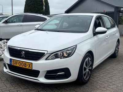 Wit Gebruikt 2018 Peugeot 308 Stationwagen | € 9.950 (Eerlijke prijs)