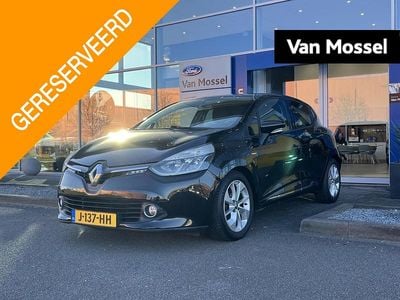 Zwart Gebruikt 2020 Renault Clio V LIMITED Hatchback | € 7.945 (Super prijs)