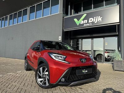 Rood Occasion 2024 Toyota Aygo X Envy SUV | € 20.950 (Eerlijke prijs)
