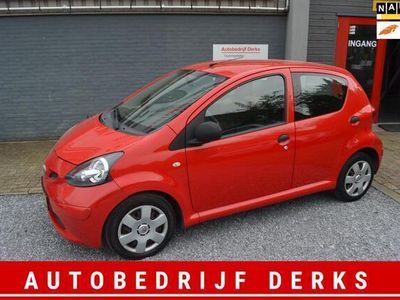 tweedehands Toyota Aygo 1.0-12V Stuurbekrachtiging Jaar APK Garantie