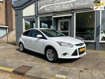 tweedehands Ford Focus 1.6 TI-VCT/ AIRCO/ BLUETOOTH/ STOELVERW/ 16 INCH/