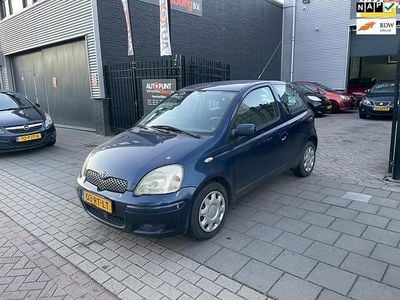 Blauw Occasion 2005 Toyota Yaris Hatchback | € 499 (Super prijs)