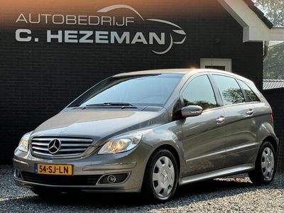 Mercedes B200