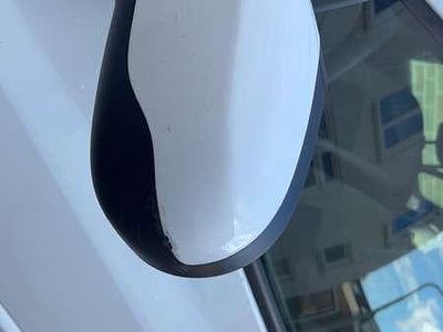 Wit Gebruikt 2011 Renault Clio II Authentique Hatchback | € 2.750 (Eerlijke prijs)