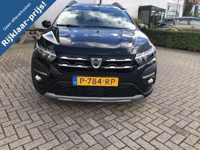 Zwart Gebruikt 2022 Dacia Jogger Comfort MPV | € 17.850 (Eerlijke prijs)