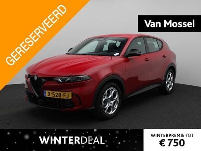 Rood Occasion 2023 Alfa Romeo Tonale Sprint SUV | € 27.344 (Goede deal)