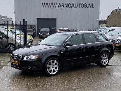 tweedehands Audi A4 Avant 2.0 TDI Advance, EURO 4, 6-BAK, AIRCO(CLIMA), CRUISE CONTROL, LEDER INTERIEUR, PARKEERSENSOREN, NAVIGATIE-RADIO-CD-MP3, 4X ELEK-RAMEN, CENT-VERGRENDELING, LM-VELGEN, TREKHAAK, YOUNGTIMER