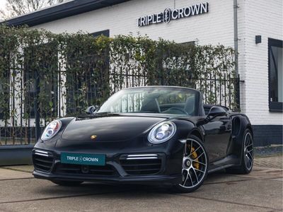 Porsche 911 Turbo S Cabriolet