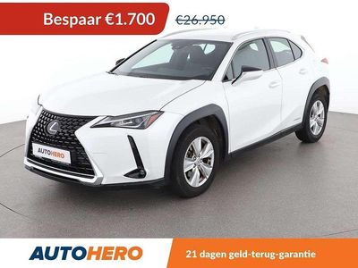 Wit Occasion 2021 Lexus UX 250h Business Edition SUV | € 25.449 (Super prijs)
