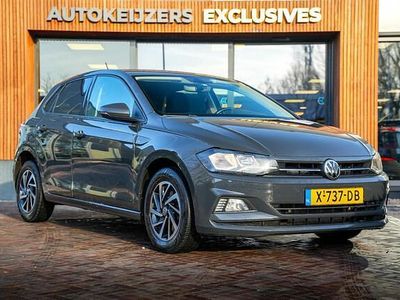 Grijs Occasion 2019 VW Polo Highline Hatchback | € 13.900 (Super prijs)