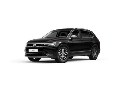 Zwart Gebruikt 2020 VW Tiguan Highline SUV | € 55.932