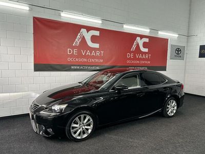 tweedehands Lexus IS300h First Edition - NAVI/LEER/XENON/CAMERA/PDC/NAP