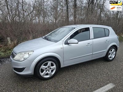 Grijs Occasion 2008 Opel Astra Business Hatchback | € 3.250 (Eerlijke prijs)