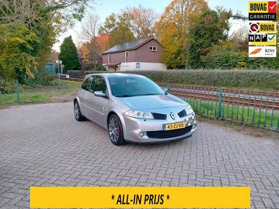 Grijs Gebruikt 2008 Renault Mégane III R.S. Hatchback | € 14.950