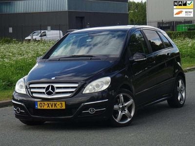 Mercedes B180