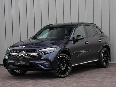 Blauw, metallic lak Occasion 2024 Mercedes GLC300 AMG SUV | € 69.500 (Iets duurder)