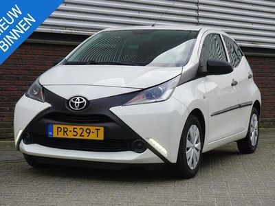 tweedehands Toyota Aygo 1.0 VVT-i X-Fun Airco/LED/Bluetooth /Rijklaarprijs