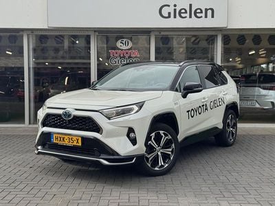 Wit Gebruikt 2022 Toyota RAV4 Hybrid Plus SUV | € 42.900 (Eerlijke prijs)