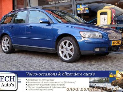 Blauw Gebruikt 2006 Volvo V50 Momentum Stationwagen | € 4.750 (Eerlijke prijs)