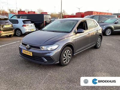Grijs Gebruikt 2024 VW Polo Edition Hatchback | € 20.745 (Eerlijke prijs)