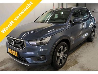 tweedehands Volvo XC40 2.0 T4 Automaat Inscription Navigatie Standkachel Leder Stoelverlening 360 Camera Acc Stoel + Stuurverwaming Carplay Dab NL Auto